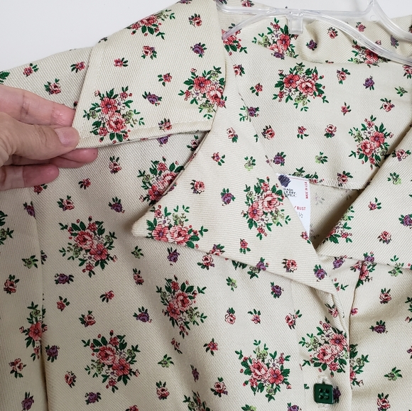 Vintage Upstairs Closet Floral Print Top - Picture 8 of 16